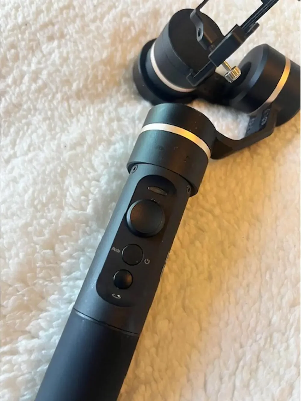 FeiyuTech G5 3-Axis Handheld Gimbal for GoPro HERO and Yi Cam Plus Extra Battery